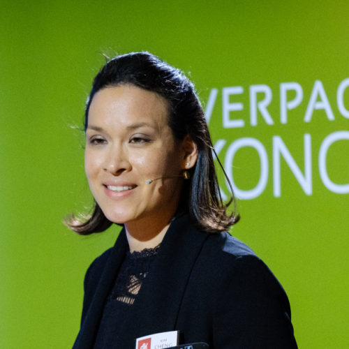 Kim Cheng spricht beim Verpackungskongress
